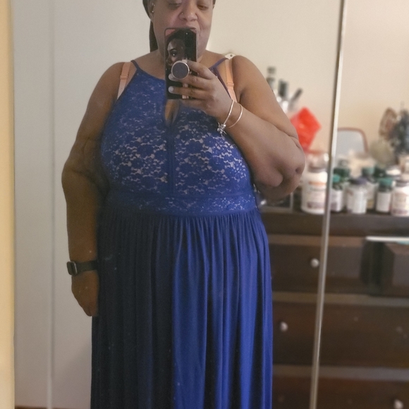 Laura Plus Lace and Sequin Navy Blue Maxi Floor Length Dress - Size 20 - Picture 6 of 13